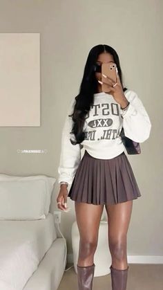 Flare Skirt Outfit, Stile Blair Waldorf, Adrette Outfits, Cute Thanksgiving Outfits, Outfit Black Women, Thanksgiving Outfit Ideas, Fest Outfits, Homecoming Outfits, Cute Lazy Outfits