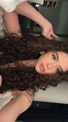 Amanda Diaz, Curly Hair Care Routine, Brown Curly Hair, Smink Inspiration