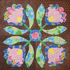 Tulips in the Park Digital Download - Block 9 Flower Quilts Applique, Missouri Star Quilt Company Tutorials, Quilt Books, Flower Quilt Patterns, Quilting Math, Drunkards Path Quilt, Applique Stitches, Missouri Star Quilt Company, Spring Quilts