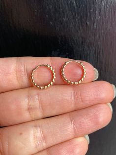 ✨14K Real Gold Circle Earrings - Solid Gold 1.4cm Circle Earrings - Classic Gold Hoop Earrings - Hoop Earrings Gift for Her✨ Material: Solid Gold (Not Gold Filled or Gold Plated) Karat: 14K (real gold stamp 585)  Gold Color: Rose Gold  ⭐️Approximate weight : 1.25 gram ✅Available in yellow gold, rose gold or white gold options 🎁You can give it directly as a gift to your lover, girlfriend, colleague, good friend,or yourself! Or just give the most special person in your life as a surprise gift to Adjustable Hypoallergenic Huggie Earrings, Hypoallergenic Hoop Huggie Earrings For Anniversary, Adjustable Round Huggie Earrings For Anniversary, Tarnish Resistant Round Rose Gold Cartilage Earrings, Hypoallergenic Rose Gold Round Huggie Earrings, Small Hoop Hypoallergenic Earrings For Anniversary, Rose Gold Round Huggie Earrings, Small Hypoallergenic Hoop Earrings For Anniversary, Hypoallergenic Hoop Nose Rings For Anniversary