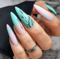 Dreamcatcher Nails, Nail Designs Almond, Nail Ideas Christmas, Almond Nail Ideas, Almond Nail Designs, Nail Designs Bling, Nails Ballerina, Santa Nails, New Nail Art Design