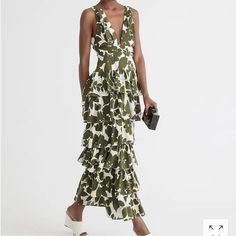 J Crew Collection Plunge Neck Tiered Dress In Leafy Floral Size 0 New With Tags Stunning Dress For A Fall Wedding Or Event Plunging Neck Dress, Best Wedding Guest Dresses, J Crew Collection, Tiered Ruffle Skirt, Jcrew Collection, Flowy Maxi Dress, Tiered Maxi Dress, Sleeveless Maxi Dress, Tiered Dress