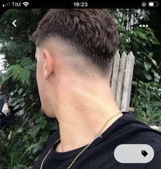 Mens Wide Mohawk Fade Haircut, V Hair Fade Haircut, Short Mullet Mens, Haircut Selfie