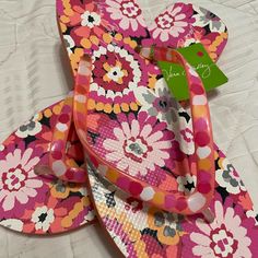 Vera Bradley Pixie Blooms Nwt Size L Fits 9-10 Pink Playful Flip Flops For Spring, Playful Pink Flip Flops For Spring, Spring Playful Pink Flip Flops, Casual Purple Flip Flops For Spring, Purple Flip Flops, Straw Sandals, Pattern Flip Flops, Blue Flip Flops, Printed Flip Flops