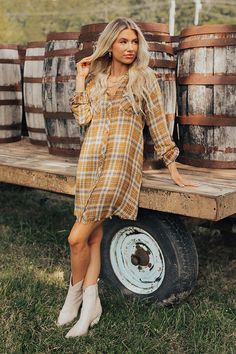 Hayride Happiness Plaid Mini Dress Fedora Outfit, September Style, Nashville Outfit, September Fashion, Plaid Mini Dress, Nashville Outfits, Vintage Inspired Design, Country Girl, Plaid Print