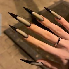 Vampy Nails, Acrylic Nails Stiletto, Sharp Nails, Claw Nails, Swarovski Nails, Girly Acrylic Nails, Nails Only