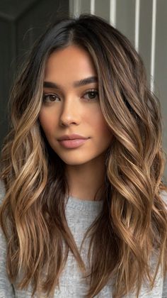 Lob Haircuts with Balayage How To Add Volume To Straight Hair, Straight Hair With Volume, Clean Look Hairstyle, Lob Balayage, Haircuts With Balayage, Straight Lob, Lob Haircut Layered, Carmel Highlights, Modern Updo