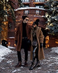 His & Hers Winter Vibes Couple Winter Outfits, Maria Vizuete, Ski Trip Outfit, Mia Mia Mine, Colorado Outfits, Mia Mia, Cute Couple Outfits, Eve Outfit