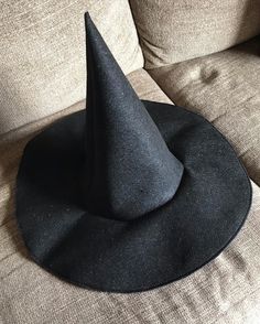 Get *sparkly* spooky all year round! An upgrade to our regular colorful witch/wizard hats, these add a little extra Sparkle for those who need it! Made from a slightly thicker felt, these hats are the perfect accessory for any witch, wizards, or warlocks in your life! We have these mainly in adult sizes, but can make children's sizes upon request. Just send us a message! Interested in more colors and maybe less sparkle? Check out our other witch/Wizard hat page for a whole rainbow of colors! You Wizard Hats, Witch Cosplay, Wizard Hat, Costume Hats, Mortar And Pestle, Witch Hat, Costume Accessories, Cosplay Costume, Wizard