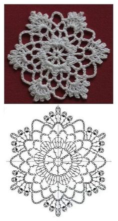 crochet doily pattern with two different patterns on the bottom and one in the middle