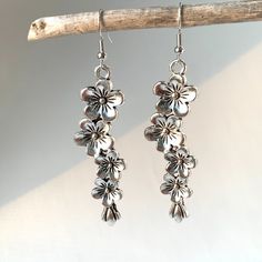 This Big, Bold Pair Of Silver Flower Earrings Reflect A Lot Of Light From The Edges Of The Flower Petals. The Inner Details, With A Slight Patina, Add Dimension To The Design While The Organically Stacked Pattern Has A Natural Feel. These Earrings Really Stand Out! Silver Plated Flowers & Ear Wires. Approx. Size: 2-7/8"L, 5/8"W New, Handmade By: Jpeace Designs Boho, Trendy, Free People Style, Earthy Organic ~Also Available In Brass, See My Other Listing And Last Photos~ Silver Floral Jewellery, Handmade Earrings Silver, Silver Floral Earrings, Unique Silver Earrings, Vintage Earrings Silver, Cool Silver Earrings, Silver Vintage Earrings