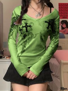 Crew Neck Top, Fancy Dresses, Spring And Fall, Green Color, Green Colors, Long Sleeve T Shirt, Long Sleeve Tshirt, Floral Print, Sapphire