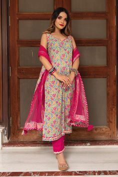 Jaipuri Straight Cotton Suit Set online in USA | Free Shipping , Easy Returns - Fledgling Wings Indian Outfit For Office Women, Pants Embroidery, Cotton Suit Designs, Kurta Pants, Sleeveless Kurta, Product Highlight, Kurta Cotton