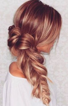 Herbsttyp: Farben und Styling für den perfekten Look Red Hair With Blonde Highlights, Red Hair With Highlights, Fishtail Braids, Gold Hair Colors, Strawberry Blonde Hair Color, Hair Color Rose Gold, Blond Balayage, Hair Color Auburn