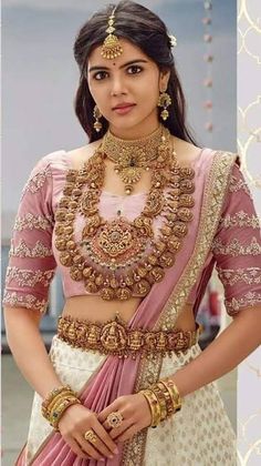 Kalyani Priyadarshan, Marriage Jewellery, South Indian Bridal Jewellery, Bridal Jewellery Inspiration, Bridal Necklace Designs, Indian Bridal Jewellery, Indian Bridal Jewelry Sets, Bridal Jewellery Design, Gold Necklace Indian Bridal Jewelry