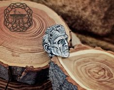 Frankenstein Ring the Monster Ring Victor Frankenstein - Etsy Ukraine Artisan Carved Rings, Monster Ring, Ring Horror, Victor Frankenstein, Gothic Jewellery, Jewelry Gothic, Biker Jewelry, Gothic Jewelry, Frankenstein