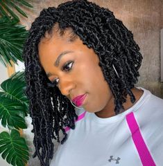 Crochet Lob with Faux Locs Hairstyles With Faux Locs, Crochet Faux Locs Hairstyles For Women, Locs Short Hairstyles, Locs Crochet Hairstyles, Textured Faux Locs, Crochet Faux Locs Styles, Individual Crochet Braids, Locs Short, Faux Locs Styles