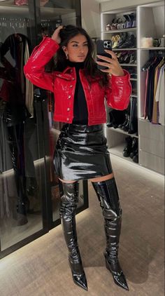 All Leather Outfit, Stiletto Boots Outfit, Thigh Boots Outfit, Sasha Alexander, Vinyl Clothing, Thigh High Boots Heels, Hipster Outfits, Stiletto Boots, Leather Outfit