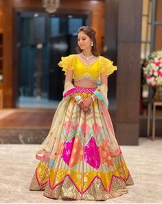 Haldi Theme, Haldi Dress For Bride, Lehengas For Wedding, Haldi Dress Ideas, Aisha Rao, Mehandi Outfits, Haldi Ceremony Outfit, Latest Bridal Lehenga Designs