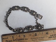 Sterling silver bracelet Very cool vintage bracelet Vintage Bracelets Silver, Vintage Silver Jewelry, Filigree Bracelet, Vintage Bracelet, Jewelry Lookbook, Bracelet Vintage, Cool Vintage, Natural Sapphire, Sterling Silver Bracelet