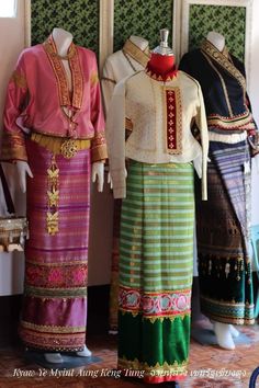 Thai Outfits, Hmong Fashion, Cultural Dress, Thai Costume, Traditional Attires, Traditional Dresses Designs, Myanmar Traditional, Thai Dress, Diy Gift Box