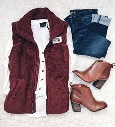 Cold Winter Day Outfit, Winter Day Outfit, Mode Tips, Looks Country, Fall Winter Wardrobe, Day Outfit, Winter Day, Looks Style