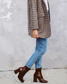 . Blazer Diy, Fall Fashion Coats, Boating Outfit, Plaid Blazer, 가을 패션, Looks Style, Mode Inspiration, Fall Winter Outfits, Outfits Casuales