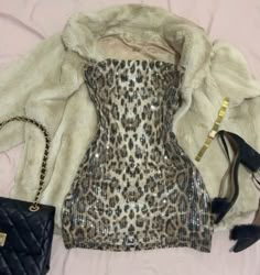 Cheetah Print Dress Outfit, Cheetah Outfit, Mob Wife Aesthetic, Wife Aesthetic, Inspiration From Nature, Mode Zara, Mob Wife, The Leopard