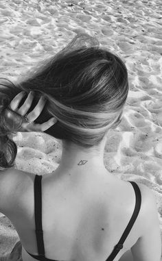 Avicii Symbol, Avicii Tattoo, Tattoo Girl Wallpaper, Camping Tattoo, Tattoo Museum, Song Tattoos, Tim Bergling, Cute Little Tattoos, Poke Tattoo