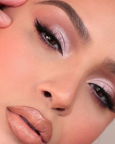 Sweet 16 Makeup, Mauve Makeup, Quinceanera Makeup, Pink Eyeshadow Look, Formal Makeup, Soft Glam Makeup, Mauve Purple