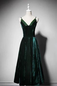 Sexy dark green bodice velvet tea length cocktail prom dress 2020 Fabric:Velvet Color:Dark green (All color available ) Size:All sizes available Waist:Natural Embellishment:None Fully Lined: Yes Built-in Bra: Yes Body Shape: All types. Net Weight:2kgShipping Weight:2.5kg Country of origin: China Making Time:20-25 days Cocktail Prom Dress, Dark Green Velvet, Cocktail Dress Prom, Dresses 2020, Velvet Color, Tea Length, Green Velvet, Couture Dresses, Body Shape