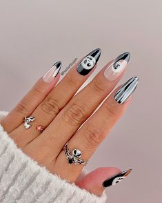 Jeanette Flores | Glazed Jack Skellington nails 🕸️☠️ Save & share this Nightmare Before Christmas nail look for Halloween inspo! Follow for more… | Instagram Jack Skellington Christmas Nails Acrylic, Uñas Jack Skellington, Simple Nightmare Before Christmas Acrylic Nails, Jack Nails Halloween, Boogie Nails, Nail Art Designs Nightmare Before Christmas, Halloween Nail Designs Nightmare Before Christmas, Oogie Boogie Nails, Skellington Nails