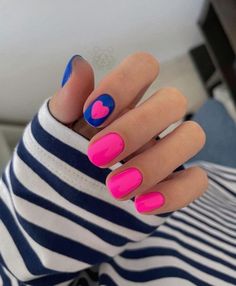 7. Royal Blue   Bright Pink Nails Summer is almost here, nothing beats the warm summer months. Those long days allowed you to do lots of activities or go out with your girlfriends. Whether you are hanging around the beach, BBQ in the back garden, or meeting up with your friends. 90s Short Nail Designs, Bright Sns Nails, Dipped Short Nails, Gel Manicure Short Nails Summer, Spring Bright Nails, Rainbow Toe Nail Designs, Trendy Gel Nails Spring, Dip Powder Nails Colors Summer Short, Cute Dip Nails Ideas Summer