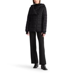 An innovative cowl neck collar provides two layers of warmth on the wearer's chest. This lightweight puffer features a fitted silhouette, premium storm cuffs, and fleece-lined pockets. Eyewear Shop, Travel Products, Accessories Packing, Mens Eyewear, Crossbody Bag Women, Eyewear Womens, Fitted Silhouette, Men's Backpack, Mens Outerwear