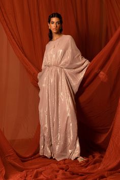 HerTrove-Mousselin metallic abaya dress Metallic Abaya, Puffed Long Sleeves, Wedding Ideas Dresses, Dream Wedding Ideas Dresses, Abaya Dress, Dream Wedding Ideas, Pakistani Dresses, Lebanon, Fashion News