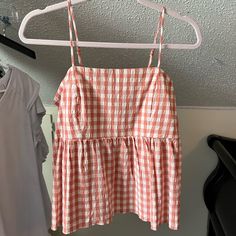 Pink And White Patterned Tank Top Brand New Size S All Prices Completely Negotiable, Just Ask Casual Gingham Tops For Beach, Gingham Tank Top, Orange Gingham, Tan Tank Top, Gingham Top, Black Crop Top Tank, Orange Tank Top, Purple Tank Top, Blouse Tank Top