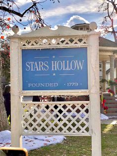 Gilmore Girls Stars Hollow Gilmore Girls Theme Party, Gilmore Girls Baby Shower Ideas, Gilmore Girls Party Ideas, Stars Hollow Sign, Gilmore Party Ideas, Gilmore Girls Decor, Autumn Gilmore, Gilmore Girls Coffee