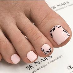 Педикюр Ноги Подология na Instagramie: „Автор @_sknails_” Pretty Pedicures, Pedicure Ideas, Pedicure Colors