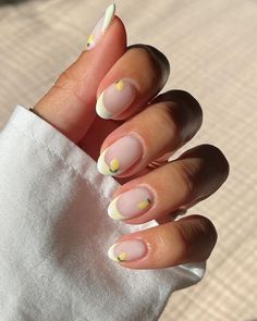 21 Simple Cute Spring French Tip Nails 4 Lemon Tip Nails, Simple Nail Art Almond Nails, Lemon French Tip Nails, French Inspired Nails, Nails Europe Summer, Cute Funky Nails Short, Gel Nails Simple Design, Fruit French Tip Nails, Simple Nails 2024