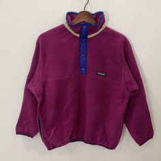 [DESCRIPTION] Please read the description first before buy my items‼️‼️ Vintage Patagonia Small Logo Fleece Kids Jacket Size on tag : L Kids Tag says S,fits like S (please refer the actual measurements given and compare it with best fitting clothes,by using the size on tag is not always accurate) All in good condition [MATERIAL] Cotton [MEASUREMENT] Measurement:  armpit to armpit : 20 inches  Back collar to bottom : 23 inches Sleeve length from under armpit to end of cuff : 19.5 inches [CONDITIO Vintage Fleece Jacket For Outdoor, Patagonia Retro Fleece, Vintage Patagonia Fleece, Purple Fleece Long Sleeve Outerwear, Patagonia Classic Retro-x Fleece Jacket, Patagonia Micro D Snap-t Fleece Pullover, Vintage Patagonia, Patagonia Fleece, Fitting Clothes