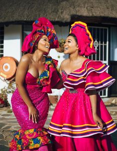 Pedi Wedding Dresses Traditional, Pedi Wedding Dresses, Umgidi Outfit, South African Traditional Attire, African Attire Wedding, Pedi Attire, Pedi Traditional Dresses, Tsonga Dresses, Sepedi Traditional Wedding Dresses