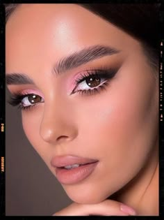 Inspiration Pink Dress Makeup, Pink Makeup Looks, Light Pink Eyeshadow, Brown Makeup Looks, Prom Makeup For Brown Eyes, Pink Smokey Eye, Pink Eyeshadow Look, Natural Prom Makeup, Maquillage On Fleek