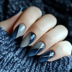 Navy January Nails, Navy Sweater Nails, Dark Blue Sweater Nails, Navy Blue And Copper Nails, Dark January Nails, Blue And Gray Nail Ideas, Navy Plaid Nails, Nail Art Designs Navy Blue, Navy New Years Nails