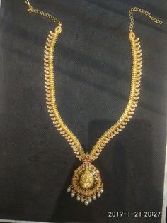 Indian Gold Necklace Designs, Blouses Designs, Gold Necklace Indian, 22k Gold Jewelry, Saree Blouses