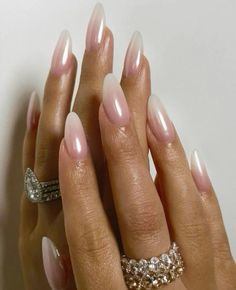 Home Haircuts, Nail Ideas Simple, Neutral Nails, Minimalist Nails, Funky Nails, Chic Nails, Dope Nails, Chrome Nails, Perfect Nails