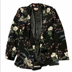 Nwt Jluxlabel Black Floral Belted Tie Blazer Jacket -Size: Large -Measurements Approx: Bust-Bust: 19”(Not Stretch) -Total Length: 32” -Color: Black Floral Pattern -Material: Self: 95% Polyester/5% Spandex Lining: Poly -Style: Blazer Jacket -Style #: J9750 -Details: Removable Belted Tie Front; Light Shoulder Pads -Condition: New W/ Tag -Color May Vary -Photo: Jluxlabel -Accurately Described & Represented -Final Sale. Backed By Pm Buyer Protection. Buyer Agrees To & Understands Condition Of Item. Floral Print Outerwear For Party, Floral Print Party Outerwear, Chic Floral Print Fall Blazer, Chic Floral Print Formal Outerwear, Elegant Floral Print Fall Outerwear, Elegant Floral Print Outerwear For Fall, Spring Party Outerwear With Floral Print, Floral Print Fall Office Blazer, Chic Floral Print Outerwear For Office