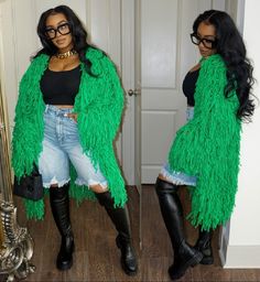 Fringe Cardigan Outfit, Cardagins Outfit Black Women, Fringe Cardigan For Fall, Oversized Fringe Cardigan For Fall, Cardigan Outfit Black, Cardigan Outfit Black Women, Black Cardigan Fringe Boots, Casual Black Fringe Cardigan, Outfit Ideas For Black Women