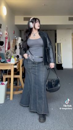 Plus Size Outfits For Fall, Plus Size Outfits For Summer, Plus Size Aesthetic Outfits, Outfits For Fall, Chubby Fashion, Autumn Look, Long Skirt Outfits, Swaggy Outfits, Fashion Mistakes