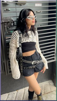 @/fitsandbits tiktok || outfit fashion styling inspo || closet essentials || time capsule closet Concert Outfit Ashnikko, Street Style Music Festival Outfit, Japan Street Style Fall, Techno Core Outfit, Pit Concert Outfit, Grey Concert Outfit, Edgy Kpop Outfits, Ashnikko Outfits Inspired, Layered Belts Outfit