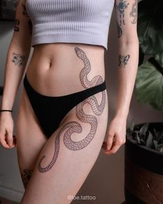 Big Snake Tattoo Leg, Snake Around Thigh Tattoo, Snake Tattoo Leg Woman, Snake Tattoo On Stomach For Women, Snake Torso Tattoo, Snake On Thigh Tattoo, Thigh Snake Tattoo Women, Snake Tattoo Leg Wrap, Snake Thigh Tattoo Women